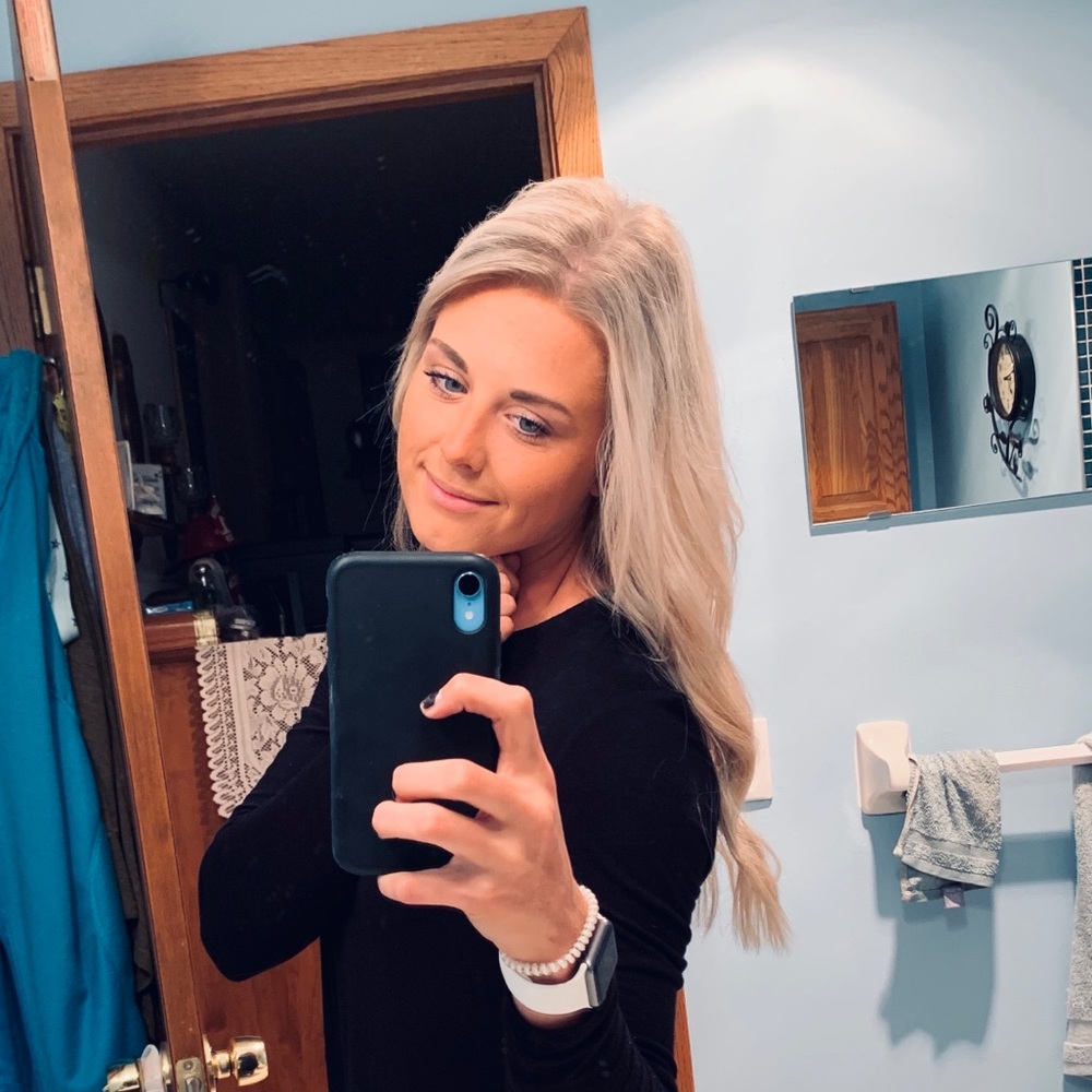 Meet your Posher, Emily